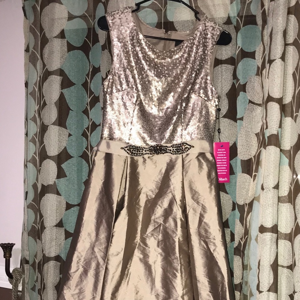 Long light sequence and silk dress high low